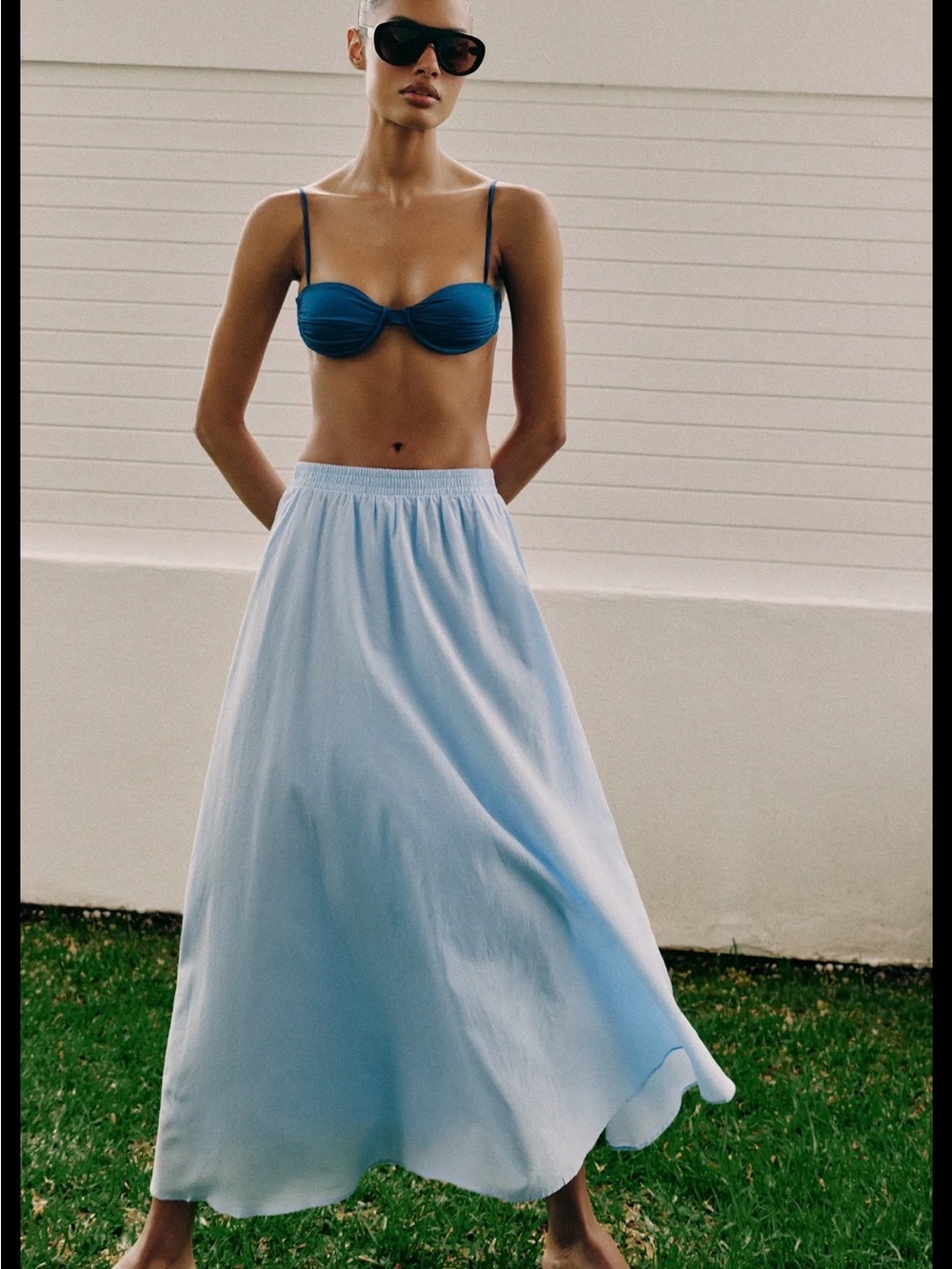 LAYERED MIDI SKIRT